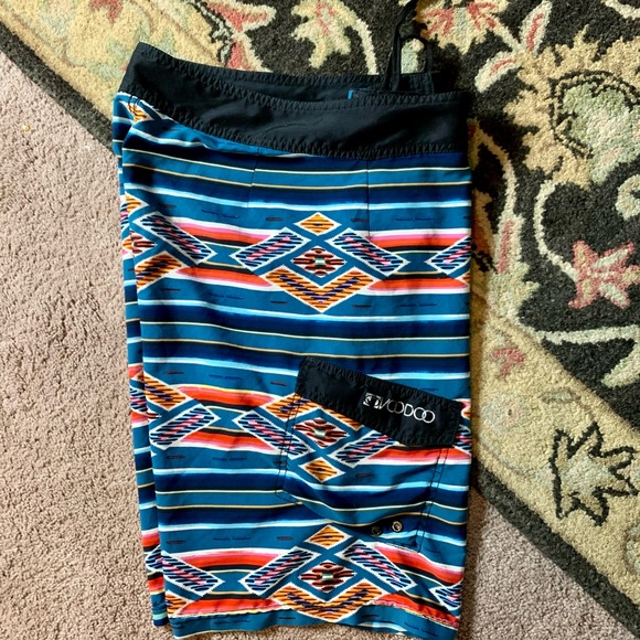 Body Glove Voodoo Aztec Print board shorts - Picture 8 of 12